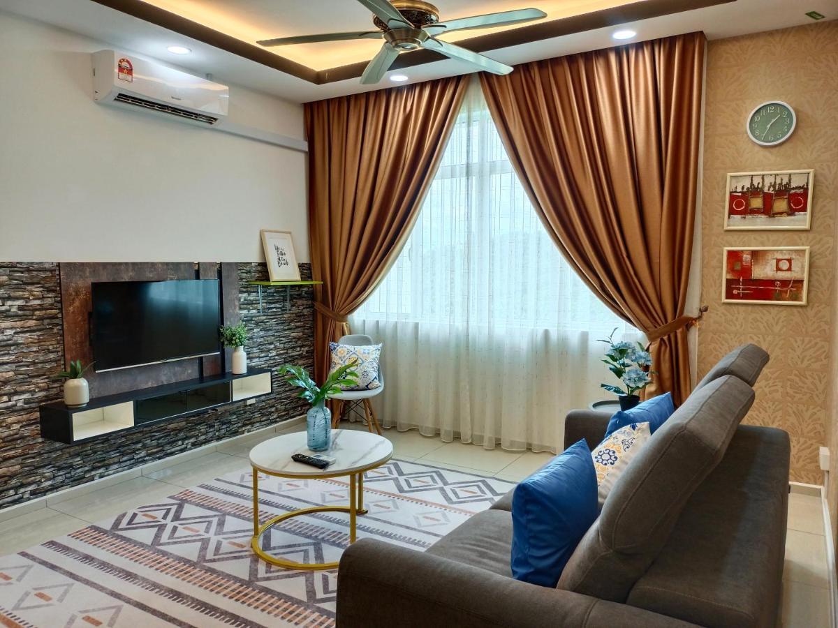 Klia Ehsan Residence Sepang Nilai Greenery 8 Pax Air-Con מראה חיצוני תמונה