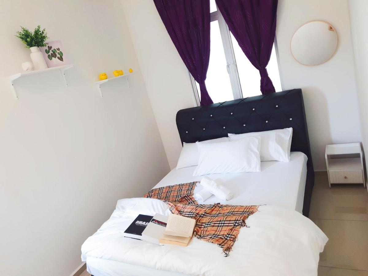 Klia Ehsan Residence Sepang Nilai Greenery 8 Pax Air-Con מראה חיצוני תמונה